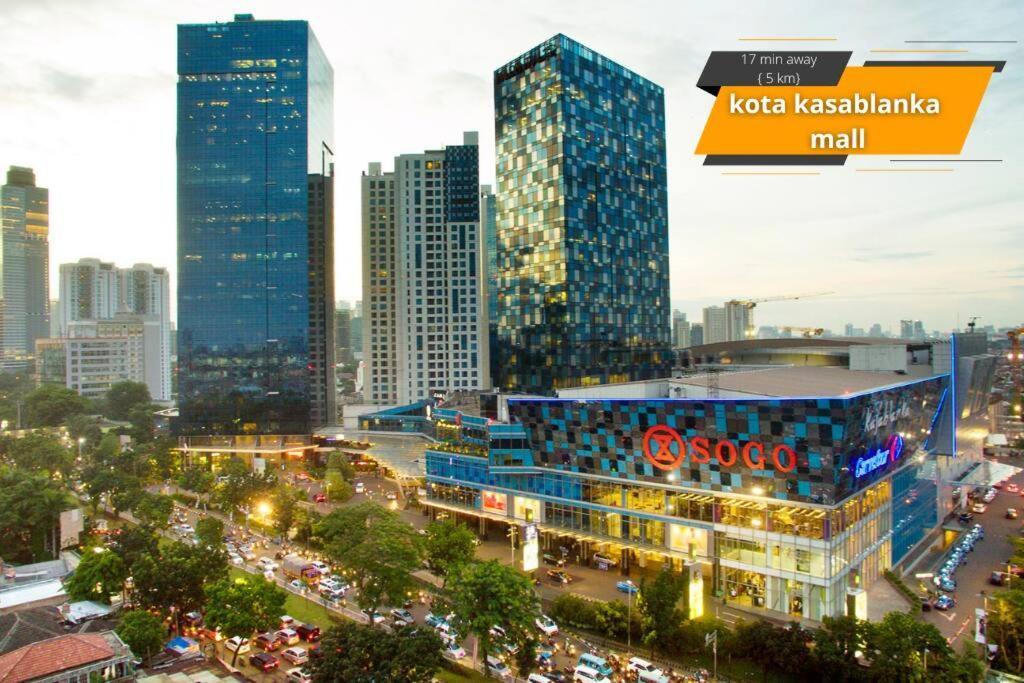 Modern & Comfy Studio In Central Jakarta, Scbd Bagian luar foto
